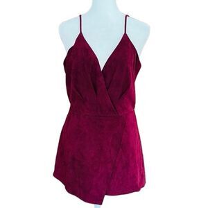 MOD on Trend burgundy faux wrap style spaghetti strap faux suede romper size M.